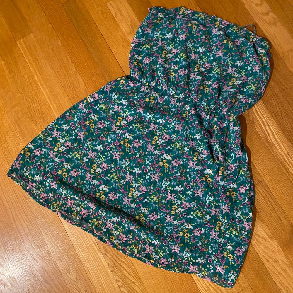 2/$20 💫 H&M Green Floral Strapless Dress 🌸